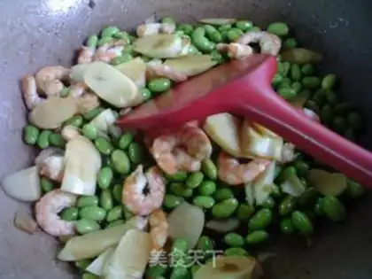 Make The soybeans whips the shrimp step 12