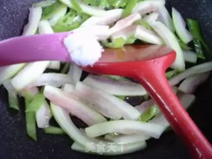 Make Green pepper for watermelon step 5