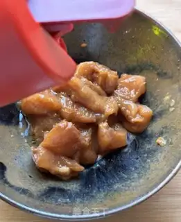 Make Mouthed chicken chest step 5