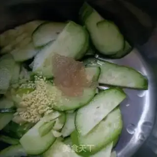 Make cucumber beef step 3