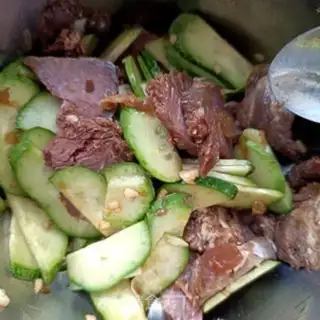 Make cucumber beef step 7