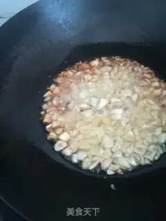 Make Homemade garlic oil step 1
