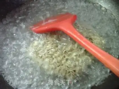 Make Eggs and watermelon peels step 4