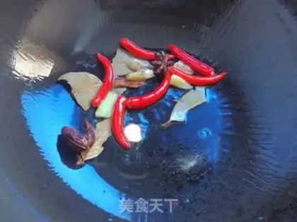 Make Red burning pig hoof step 2