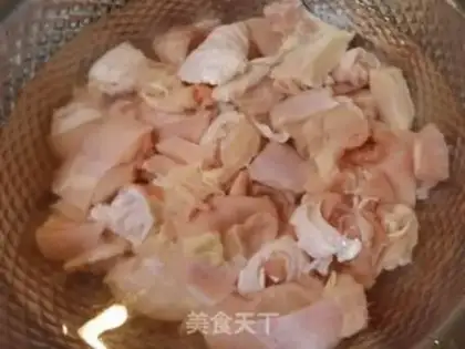 Make Yellow chicken leg step 2