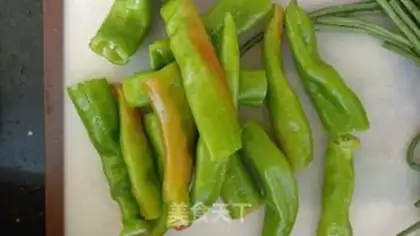 Make Shen Yang little potatoes step 1