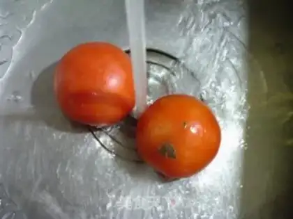 Make Tomato fried watermelon step 1