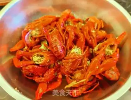 Make Spicy lobster step 10