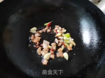 Make Dry potatoes and potatoes step 3