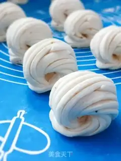 Make Pelican rolls step 6