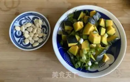 Make Pumpkin almond noodles step 3