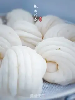 Make Pelican rolls step 8