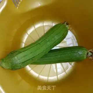 Make Snack veggie shrimp step 0