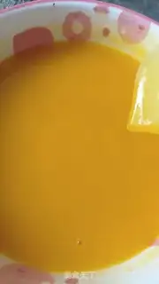 Make Six-inch mango mousse cake step 12