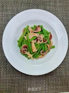 Make Squid bean horns step 10