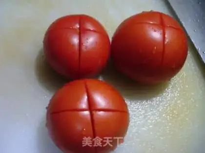 Make Eggs, tomatoes, potatoes step 4
