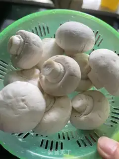 Make Mouth-screech step 1