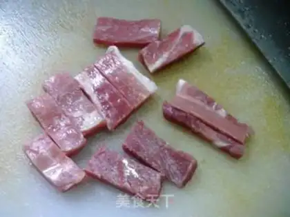 Make Salted meat steaming crabs step 1
