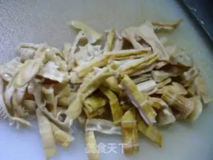 Make Sheeptails dry and fried beans step 4