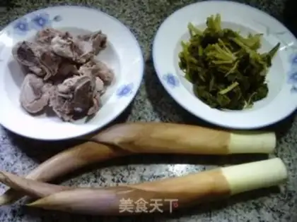 Make The pickle whips boil the ribs step 0