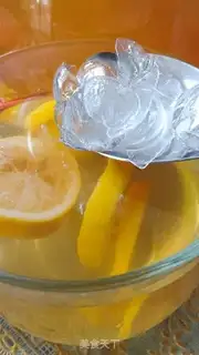 Make Homemade lemon tea step 4