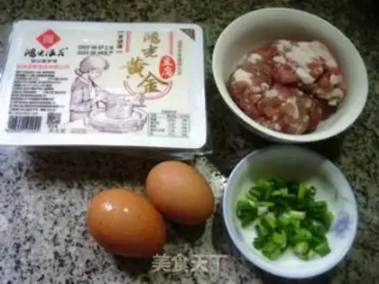 Make Eggs and tofu step 0
