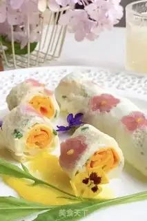 Make A flower with thick eggs step 8
