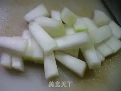 Make Shrimp, yellow-fried fans step 1