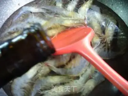 Make Shrimp, yellow-fried fans step 3