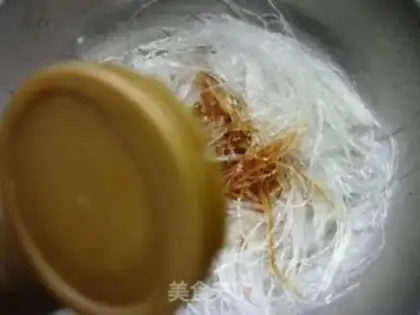 Make Shrimp, yellow-fried fans step 7