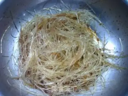 Make Shrimp, yellow-fried fans step 8