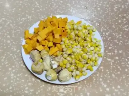 Make Chestnut pumpkin corn juice step 0