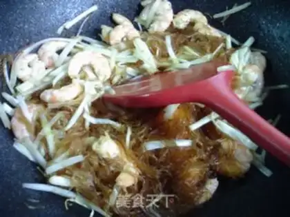 Make Shrimp, yellow-fried fans step 10