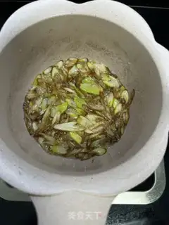 Make Noodle sauce step 1