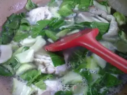 Make Crab-cream fan step 8