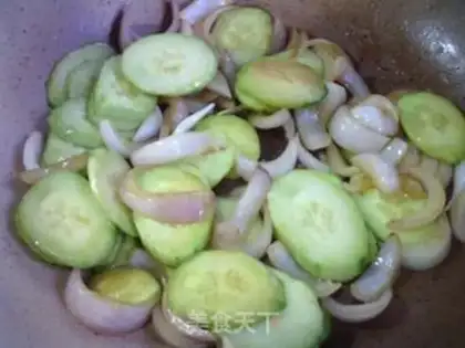 Make Onion fried cucumber step 9