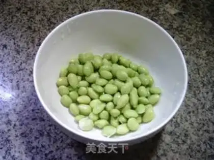 Make ♪ Scratch the beans to cook the melon ♪ step 1