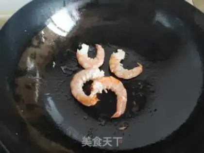 Make Shrimp omelet soup step 5