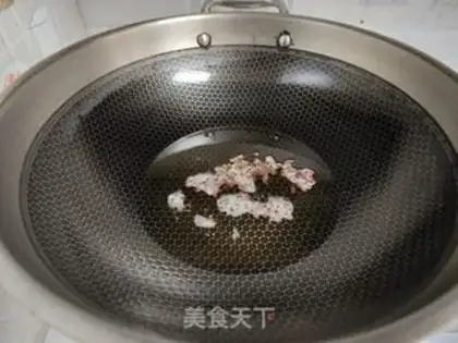 Make Old Beijing sauce noodles step 6