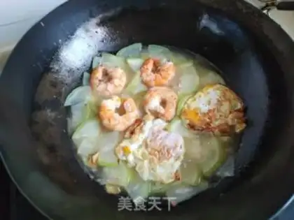 Make Shrimp omelet soup step 8
