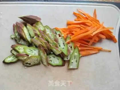 Make Soybeans, fried rice noodles step 2