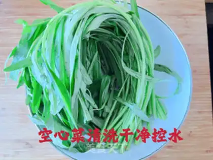 Make Garlic cabbage step 0