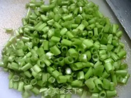 Make The soybeans are fried with emptiness step 3