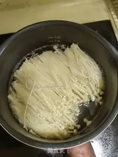 Make Vegetable meatballs and potato powder soup step 2