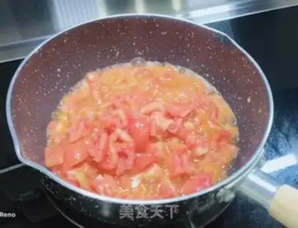 Make Tomato lobster soup step 4