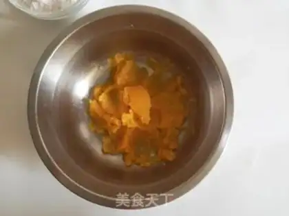 Make Red potato ball step 1