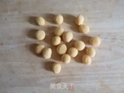 Make Red potato ball step 4