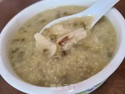 Make Green bean lily porridge step 8