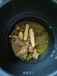 Make Bone green bean soup step 3
