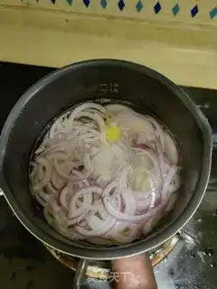Make Spicy sausage potatoes step 2